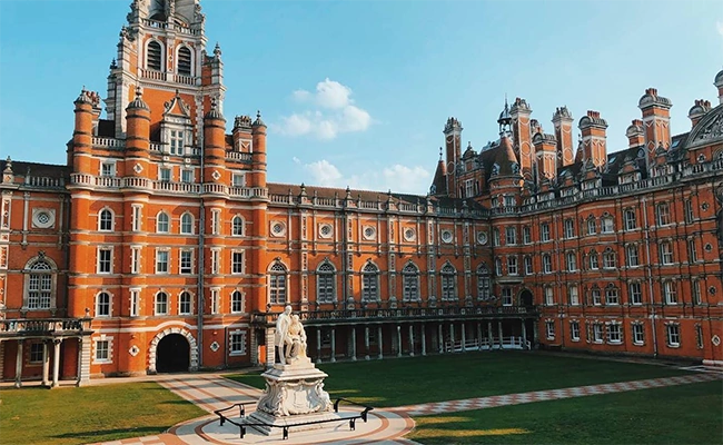 Royal Holloway University Of London20201119202825 20201119202825