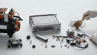 Чому холодильник почав шуміти: розбір основних причин та способи їх усунення